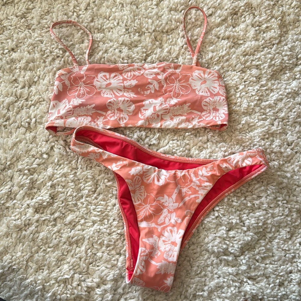 Like new Jolyn bikini (xs top/s bottoms)